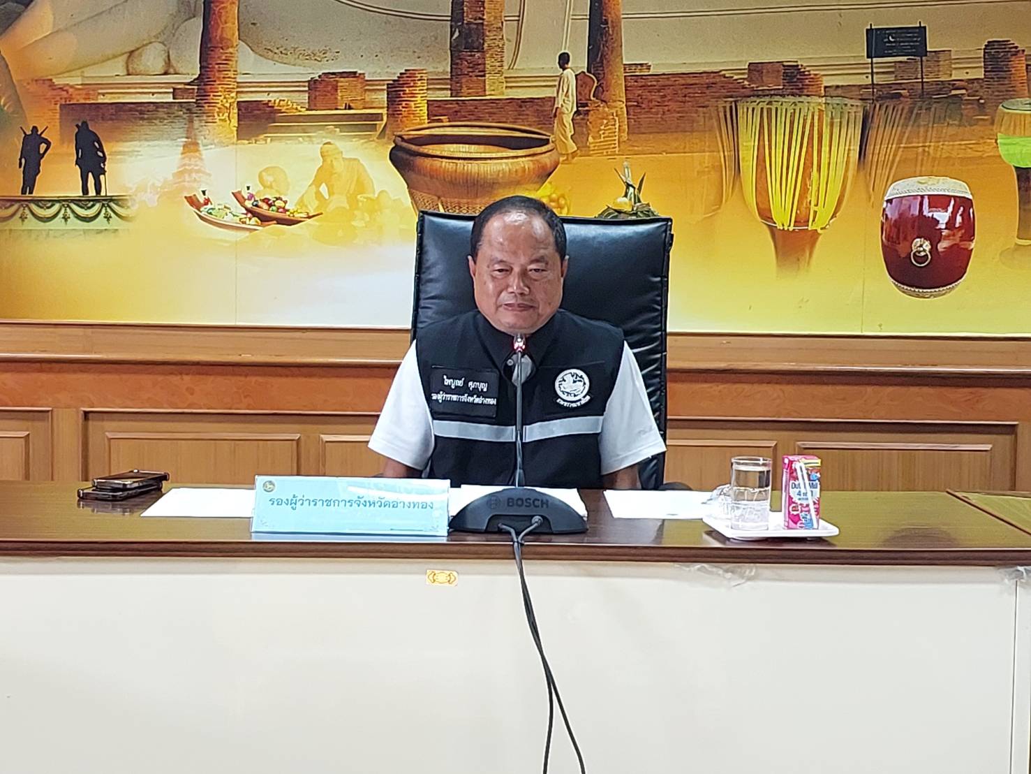 พช.อ่างทอง ประชุมคณะกรรมการฝ่ายพิธีเปิดงานและจัดการประกวดร้องเพลง ในงานมหกรรมของดีเมืองอ่างทอง ประจำปี 2569 "อ่างทองนิรมิต วิจิตรอ่างทอง" ครั้งที่ 1/2569 