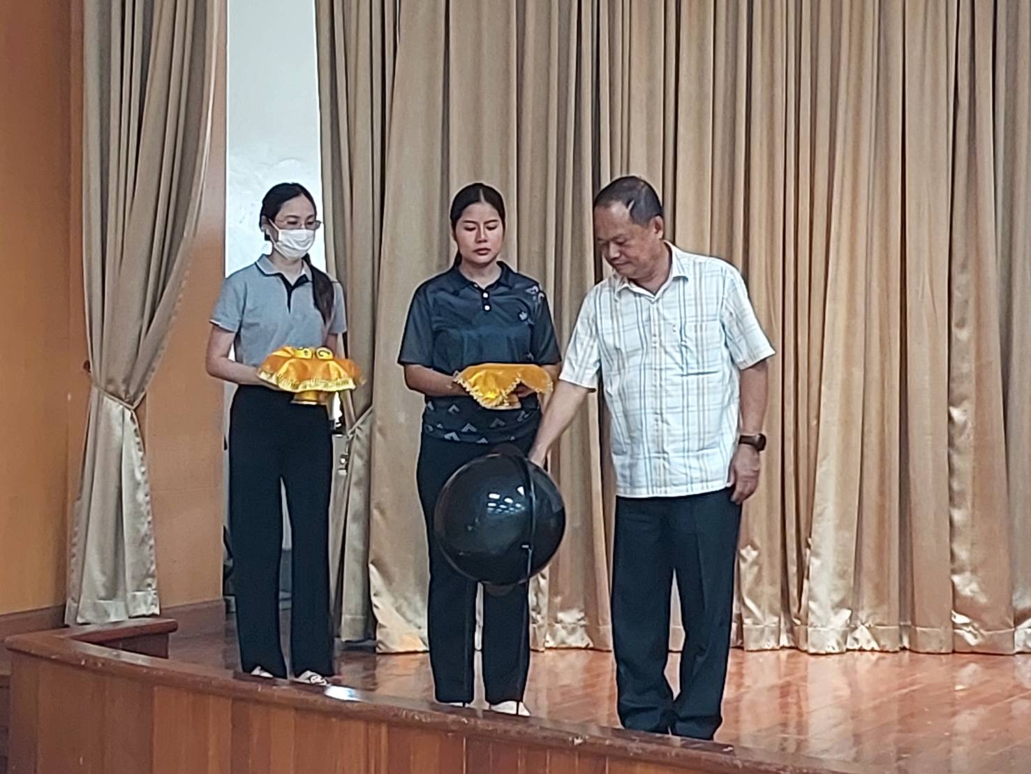 พช.อ่างทอง ร่วมซักซ้อมการออกรางวัลสลากกาชาดการกุศล เหล่ากาชาดจังหวัดอ่างทอง ประจำปี พ.ศ.2569